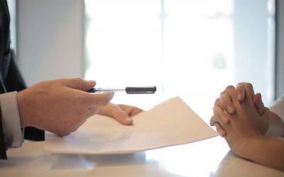 إدارة العقود