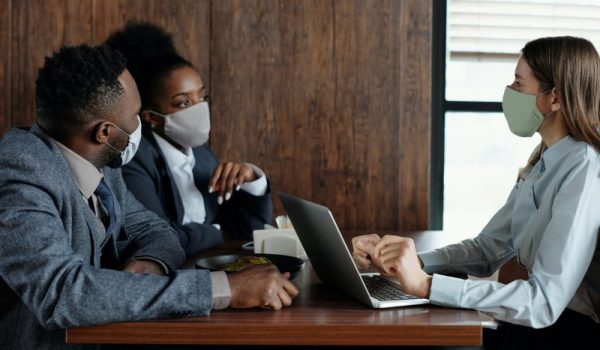 آلية الاستجابة للعطاءات والرد عليها